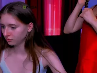 nekky-mouse's Live Sex Cam Show
