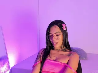 SofiaValente's Live Sex Cam Show