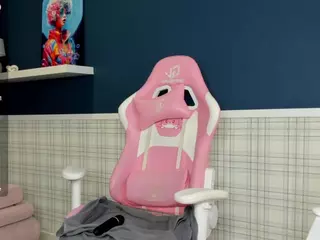 Trishanaugty's Live Sex Cam Show