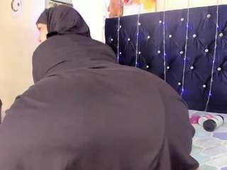 danaalabii Live Webcam on CamSoda