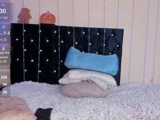 danaalabii Live Webcam on CamSoda