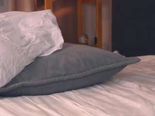 elvinaband from CamSoda is Freechat