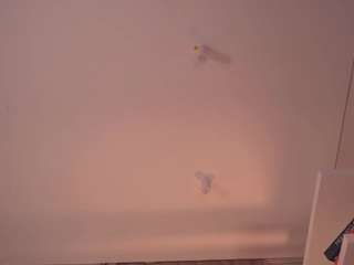 elvinaband's CamSoda show and profile