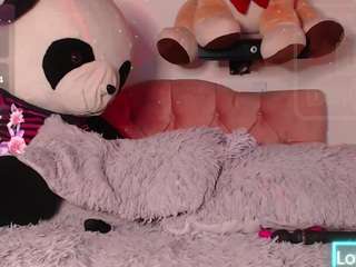 evanssmitth's CamSoda show and profile