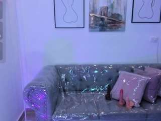 july-adams live cam profile