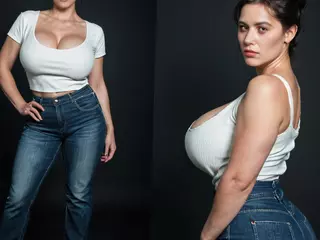Kiara mia's Live Sex Cam Show