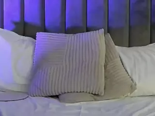 MayaCollins's Live Sex Cam Show