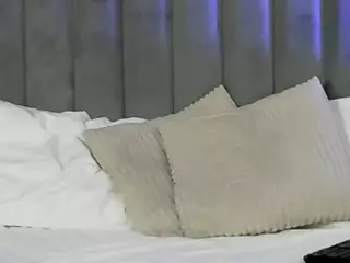 MayaCollins's Live Sex Cam Show