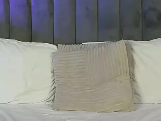 MayaCollins's Live Sex Cam Show