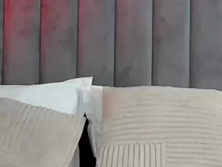 MayaCollins's Live Sex Cam Show