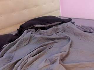 nicollerossee webcam model