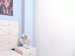  tania-west chat room