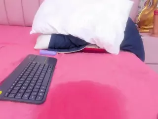 Tania-West's Live Sex Cam Show