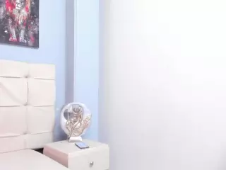 Tania-West's Live Sex Cam Show