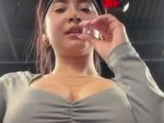 orenishii Live Webcam on CamSoda