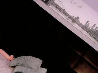 baby-isaa Live Webcam on CamSoda