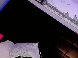 baby-isaa Live Webcam on CamSoda