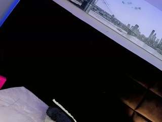 baby-isaa Live Webcam on CamSoda