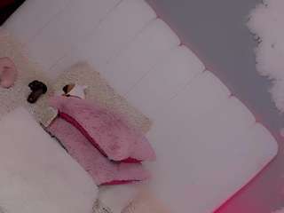 baby-isaa's live room
