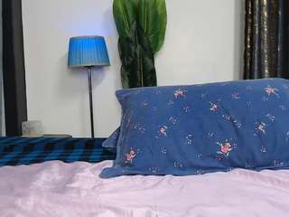 bellah247 Live Webcam on CamSoda