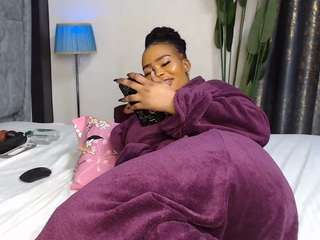 Bellah247 live webcam show