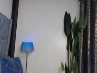 Bellah247's cam show statistics and live stream