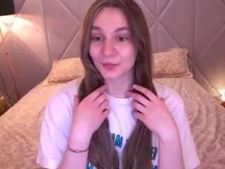 diamondgoldie's CamSoda show and profile