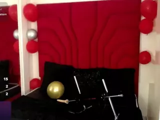 EmmaParkerK's Live Sex Cam Show