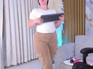 krystalevanss webcam
