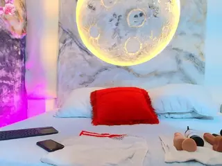 Krystall's Live Sex Cam Show