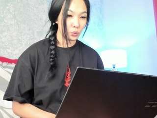 lady-mariko webcam