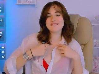  maagicpeach chat room