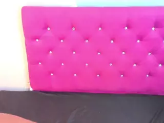 Nahomisoza's Live Sex Cam Show