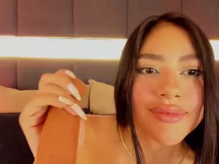 NicollePierce's Live Sex Cam Show