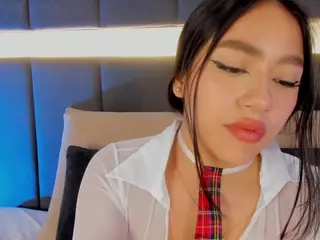 NicollePierce's Live Sex Cam Show