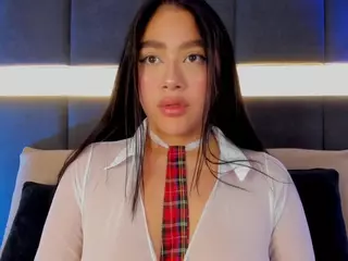 NicollePierce's Live Sex Cam Show