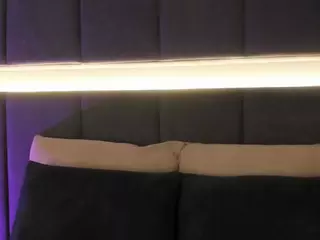 NicollePierce's Live Sex Cam Show