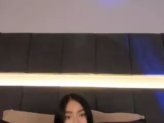 NicollePierce's Live Sex Cam Show