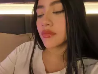 NicollePierce's Live Sex Cam Show