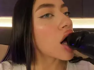 NicollePierce's Live Sex Cam Show