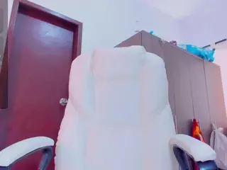 Selena's Live Sex Cam Show