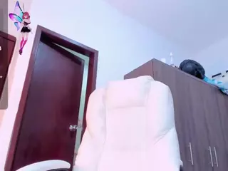Selena's Live Sex Cam Show