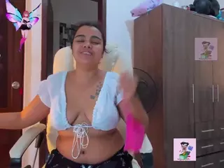 Selena's Live Sex Cam Show