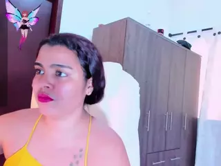 Selena's Live Sex Cam Show