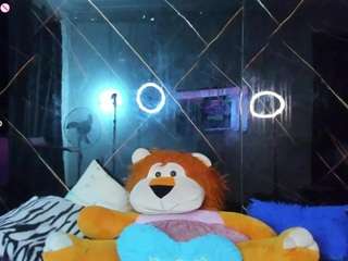  alahia-rivera chat room