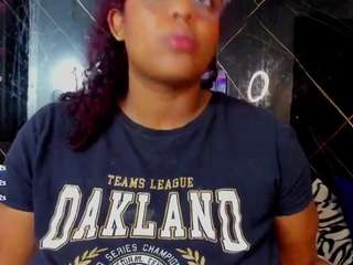 alahia-rivera Live Webcam on CamSoda