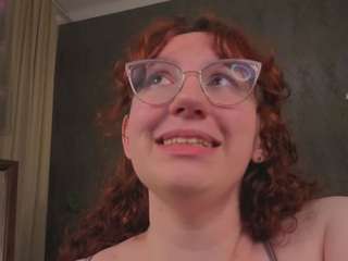 elliecoy live webcam show