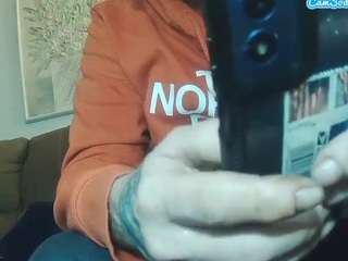 heavy1374's CamSoda show and profile