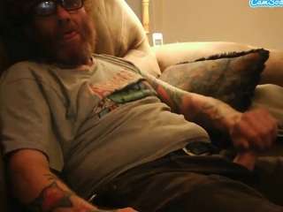 heavy1374 — LIVE on Camsoda