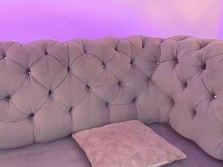 katyushaa Live Webcam on CamSoda